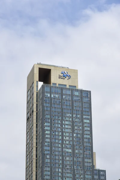 Songdo, Korea - 29 juli 2014: Posco The skarpa byggnad i Songd — Stockfoto