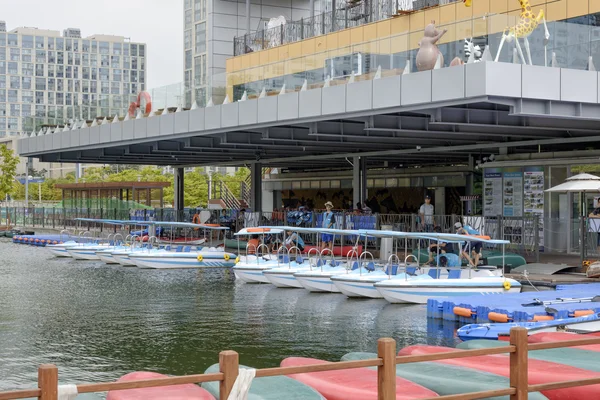 SongDo, COREA - 29 de julio de 2014: Juego de agua en Songdo Internationa — Foto de Stock