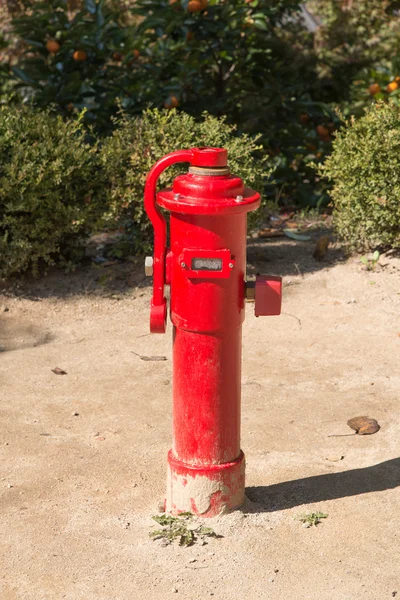 Idrante antincendio in un esterno — Foto Stock