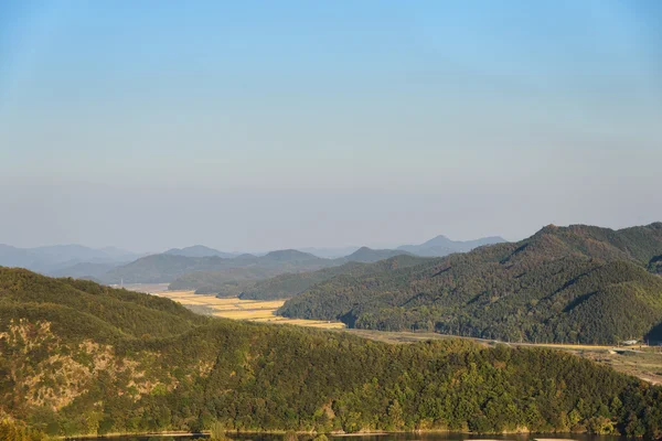 Vista general de la campiña coreana — Foto de Stock