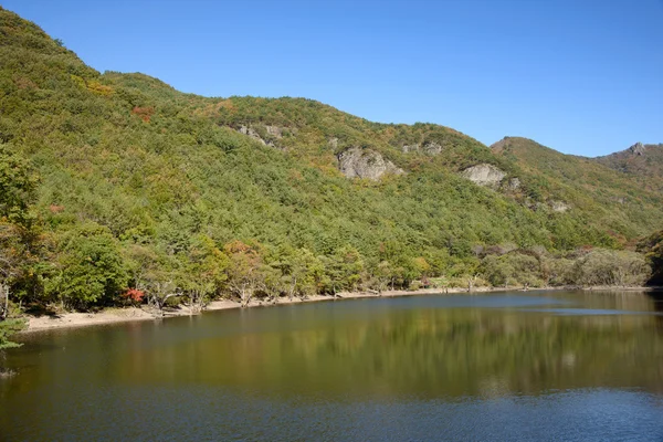 Reservatório de Jusanji no Parque Nacional Juwangsan — Fotografia de Stock