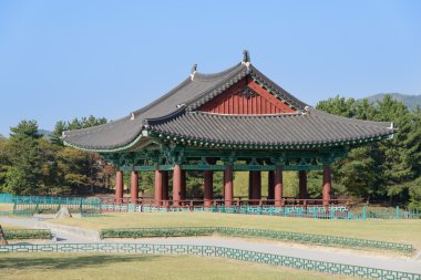 Gyeongju, Kore - 18 Ekim 2014: Mimari, Donggung ve