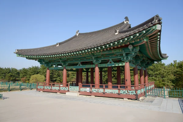 GYEONGJU, KOREA - 18 ОКТЯБРЯ 2014: Архитектура в Дунгуне и — стоковое фото