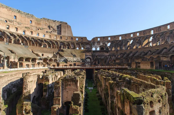 ROME, ITALY - JANUARY 21, 2010: Colosseum — Stock Photo, Image