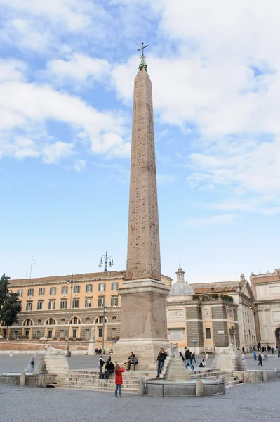 ROME, ITALY - JANUARY 27, 2010: Egyptian obelisk — Stock Photo, Image
