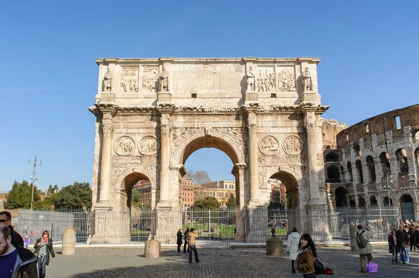 Rome, İtalya - 21 Ocak 2010: Arch Konstantin — Stok fotoğraf