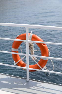 yeleğini sıkı tutun bir tırabzan bir yolcu gemisi