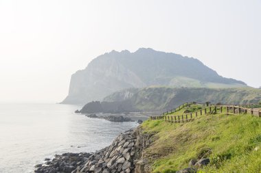 Seongsan Ilchulbong manzara bir sabah