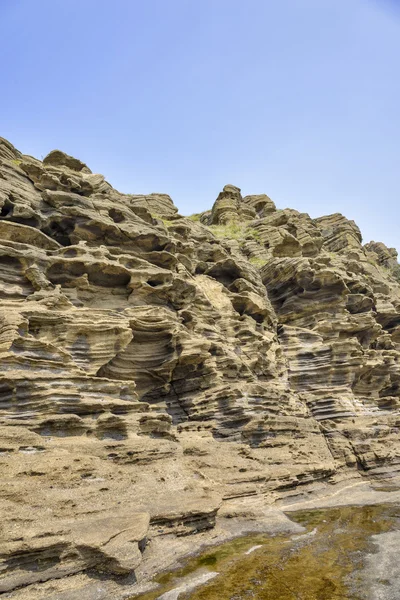 Dziwne skały w Yoengmeri Beach w Jeju — Zdjęcie stockowe