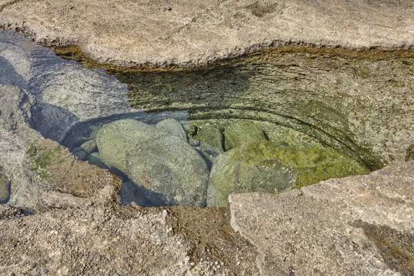 Agua estancada en la costa de Yongmeori —  Fotos de Stock