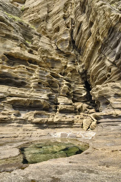 Seltsame Felsen am Yoengmeri-Strand in Jeju — Stockfoto