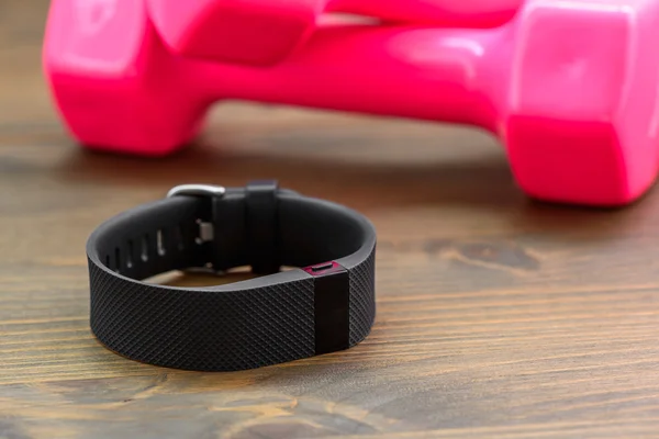 Spor tracker ve pembe aptal-bell