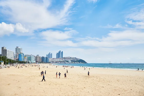 Busan, Korea - September 19, 2015: Landscape of Haeundae beach — Stock fotografie