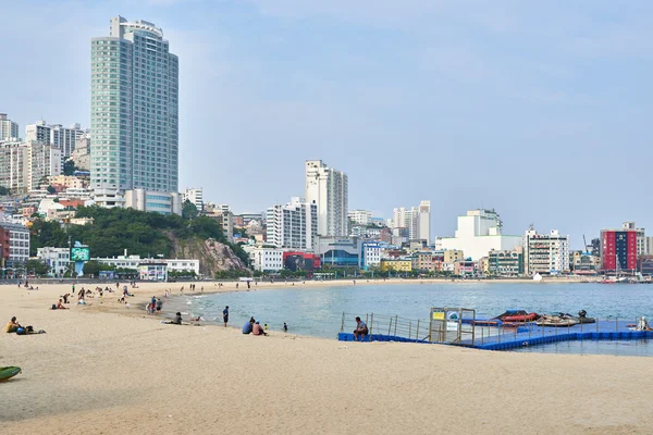 Busan, Korea - September 20, 2015: Songdo beach — Stock fotografie