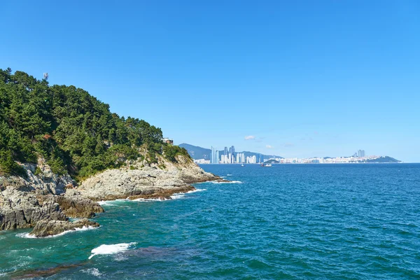 伊吉代海岸线和海云台区的海滨 — 图库照片