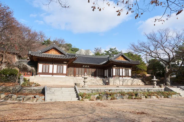 Geungnakjeon w świątyni Gilsangsa — Zdjęcie stockowe