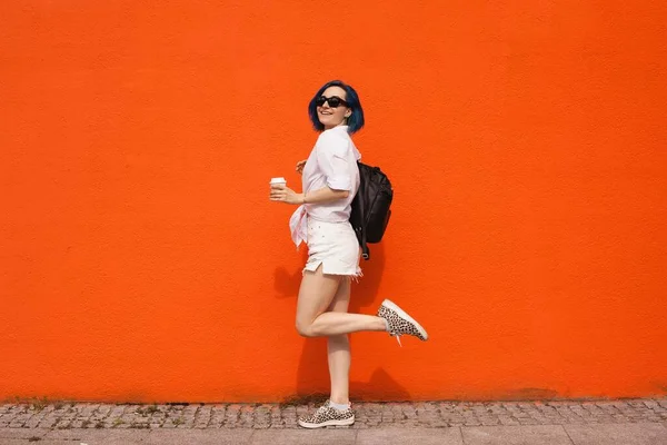 Image Cute Young Lady Standing One Leg Isolated Orange Background — Stock Photo, Image