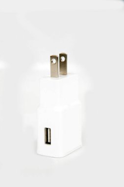 elektrik prizi beyaz arkaplanda izole edildi 