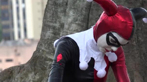 Kız Cosplay soytarı kostüm — Stok video