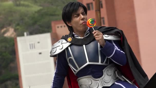 Cosplay Printul Mananca Lollipop — Videoclip de stoc