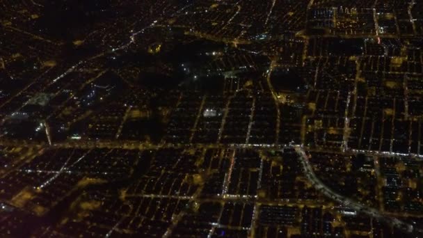 Ciudad aérea por la noche — Vídeo de stock