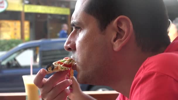 Man Eating Pizza Slice — Stock Video