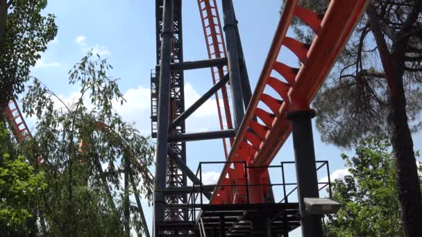 Park rozrywki Roller Coaster — Wideo stockowe