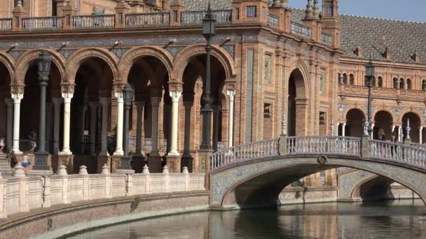 Turystów Royal Palace Bridge Kanał — Wideo stockowe