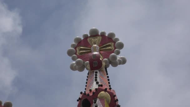 Sagrada Familia konstverk i Barcelona — Stockvideo