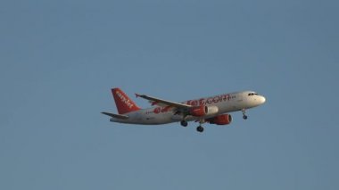 Yolcu Jet uçak uçan