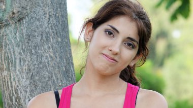 Genç Latin Bir Kadın Portresi