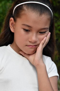 Üzgün Şirin Azınlık Kadın Kapanışı