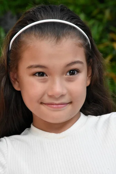 Retrato Uma Menina Preteen Closeup — Fotografia de Stock