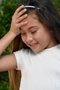 Unutkan Küçük Filipinli Kadın Kapanışı