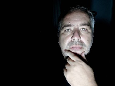 Yetişkin Erkek Kararı İzole Edildi