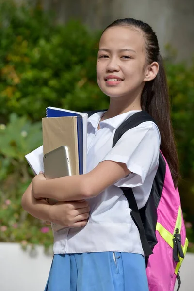 Minoranza Studentessa Felicità Con Taccuini — Foto Stock