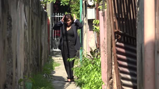 Unhappy Asian Woman Walking In Urban Alley — Stock Video