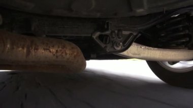 Araba süspansiyon, tekerlekler, struts, oto yedek parça