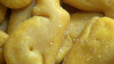 kraker, cips, çerez, gıda