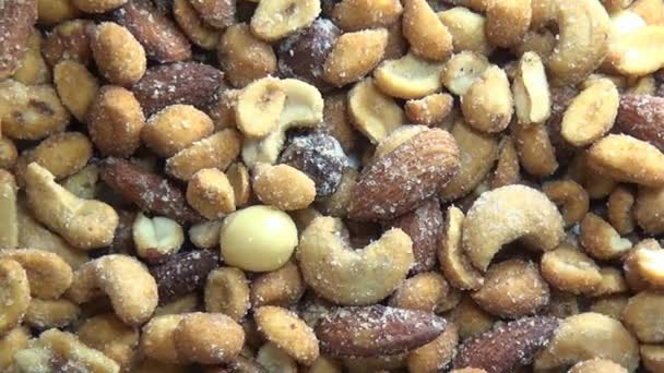 Nueces, Comida, Nutrición — Vídeos de Stock