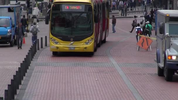Otobüsler, yollar, toplu ulaşım, toplu taşıma — Stok video