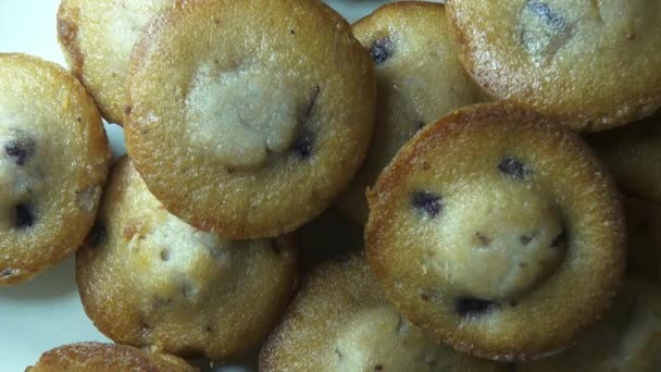 Muffins, Cupcakes, Artigos de padaria, Sobremesas, Alimentos — Vídeo de Stock