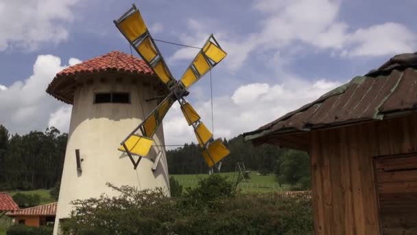 Molino de viento, Energía limpia, Parque eólico, Electricidad — Vídeo de stock