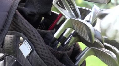 Golf kulüpleri, Golf çantası
