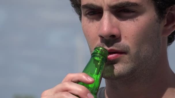 Homem, Masculino, Cerveja, Álcool — Vídeo de Stock