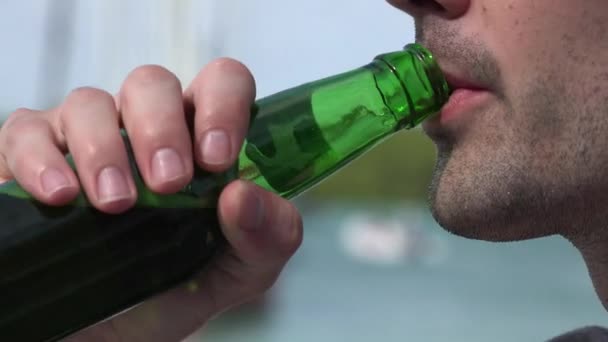 Homem, Masculino, Cerveja, Álcool — Vídeo de Stock