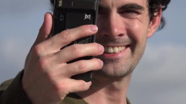Selfie, vlastní fotografie, mobilní telefony — Stock video
