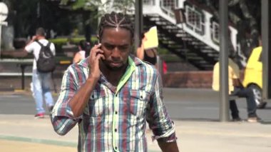 Kızgın adam kullanarak cep telefonu, cep, cep telefonu