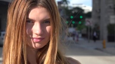 Kadın trafik ile kentsel alanda