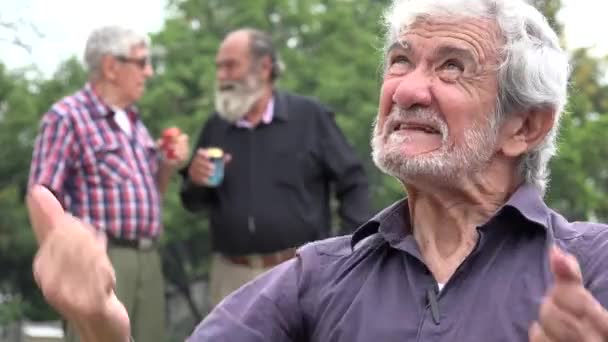 Angry Old Man Maledizione — Video Stock